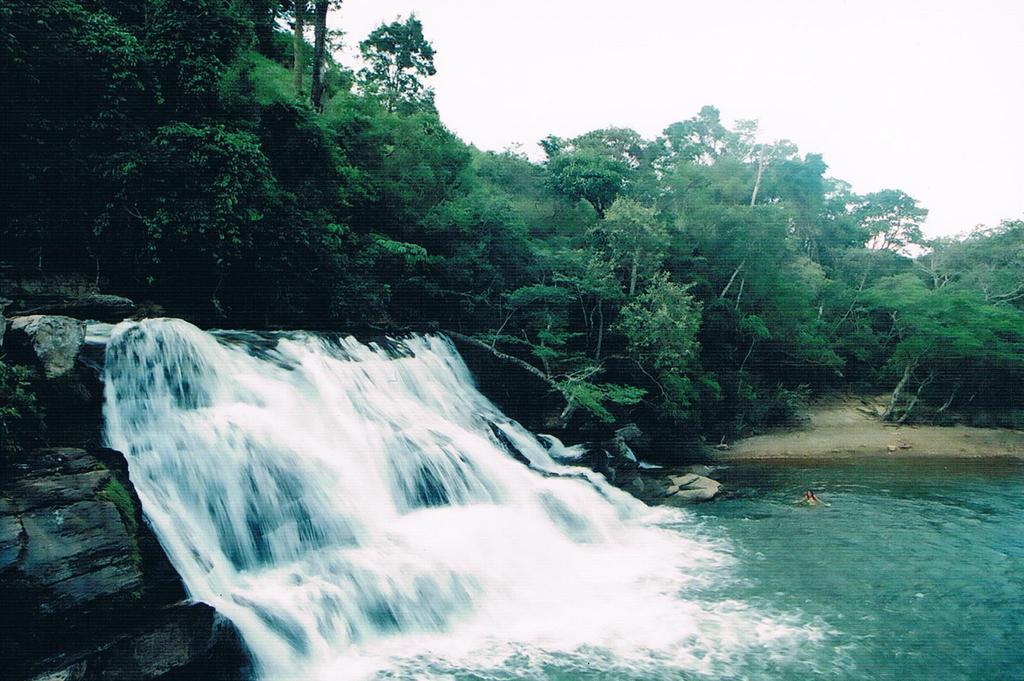 Cataguas Brasil Pousada Carrancas Exteriör bild